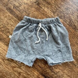 Childhoods clothing maps shorties size 4t